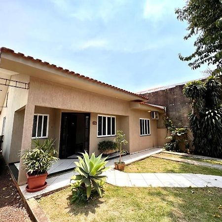 Casa Aconchegante No Centro De Foz Do Iguacu Villa Екстериор снимка