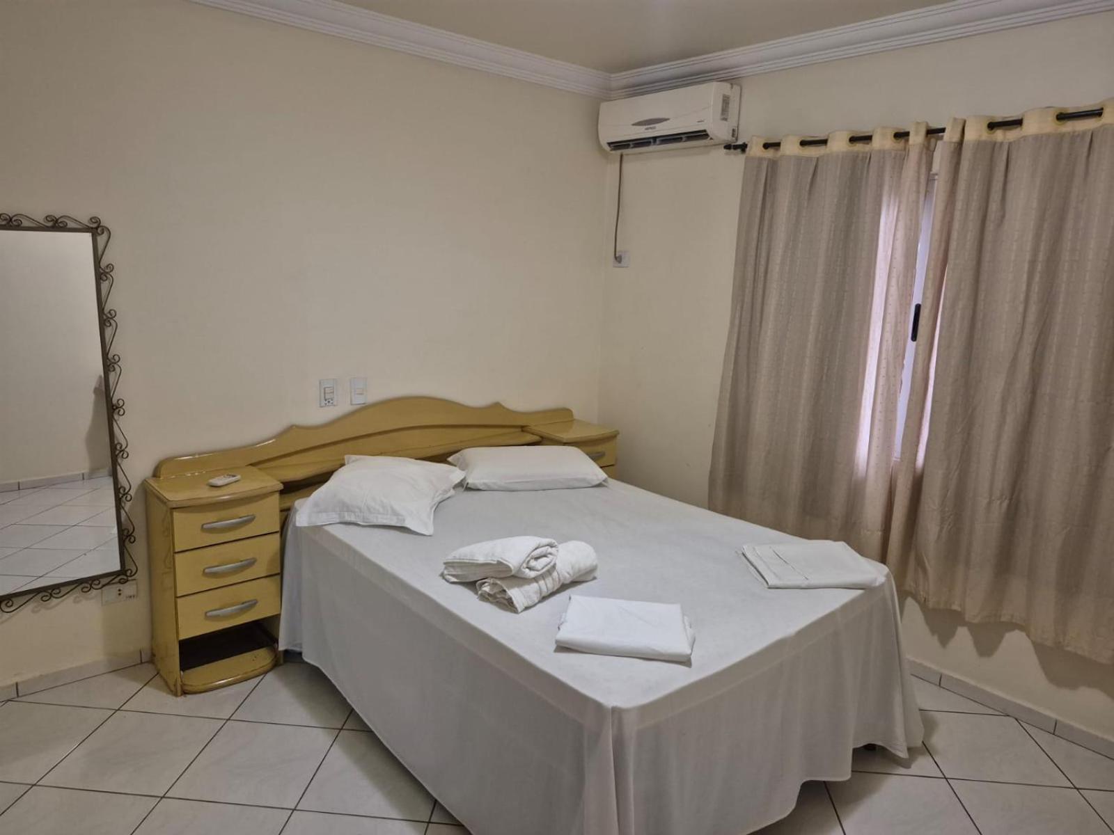 Casa Aconchegante No Centro De Foz Do Iguacu Villa Екстериор снимка